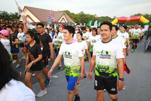 BIB: 
                            <button type="button" onclick="openModal(3530875)" class="btn btn-primary btn-sm float-right btn-popup" data-toggle="modal" data-target=".modal-high-quality">
                        <i class="fas fa-shopping-cart"></i> Add to Cart
                    </button>
                                            <button type="button" onclick="isThisMe(3530875, true)" class="btn btn-success btn-sm float-right btn-popup btn-isme hidden" data-toggle="tooltip" data-placement="bottom" title="นี่คือรูปของคุณใช่ไหม คลิกที่นี่เพื่อเอาเข้าอัลบั้ม">
                        <i class="fas fa-plus"></i> Add to album
                    </button>
                    <button type="button" onclick="isThisMe(3530875, false)" class="btn btn-warning btn-sm float-right btn-popup btn-isnotme hidden">
                        <i class="fas fa-ban"></i> Remove from album
                    </button>